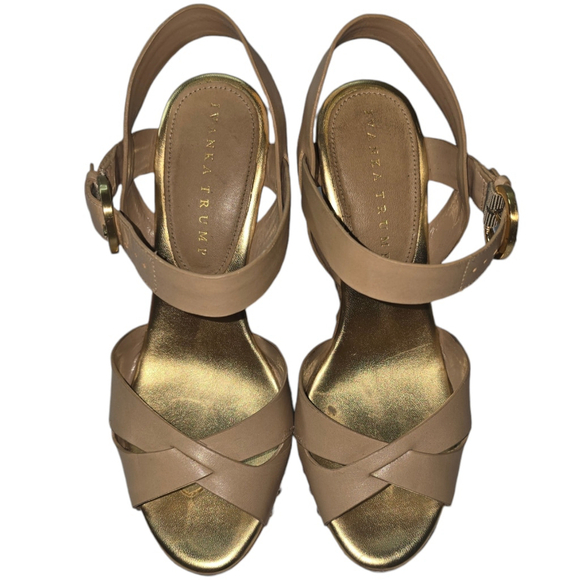 Vintage Women's Ivanka Trump Ithalina Beige Cork Wedge Leatger Sandals Size 8.5 - Picture 4 of 10